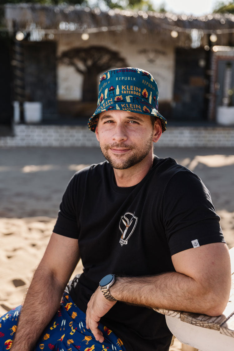 Republk Bucket Hat - Klein Saterdag