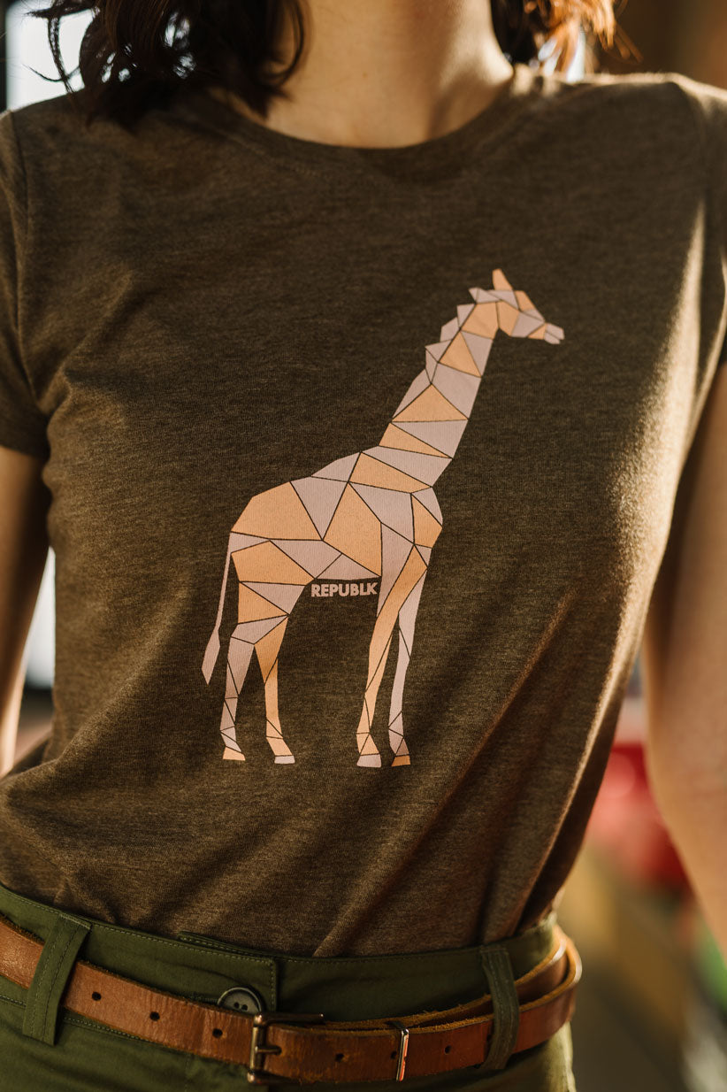 Geo Giraffe T-shirt - Brown
