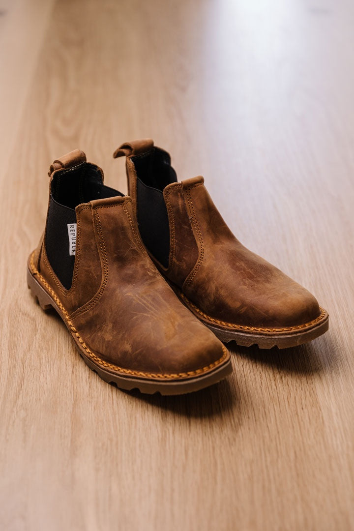 Lion's Head Leather Boots