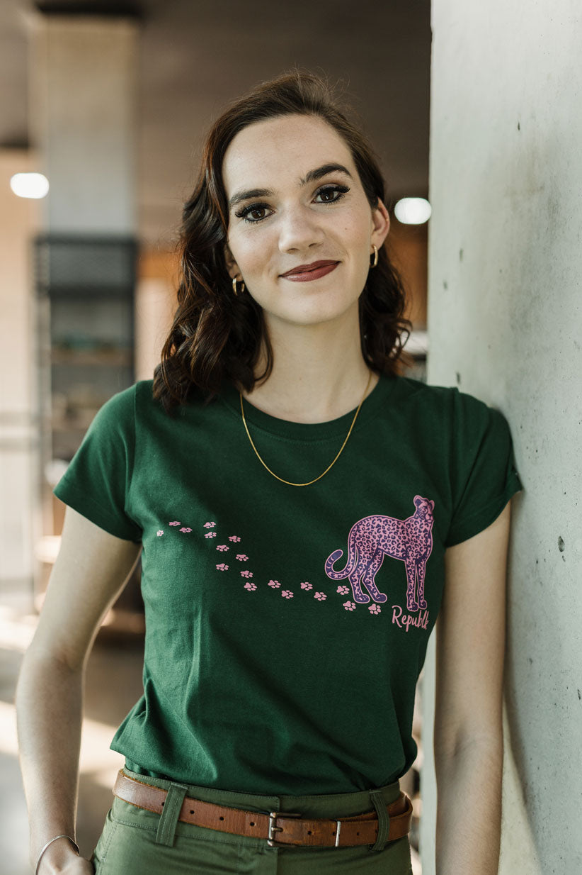 Pink Leopard T-shirt