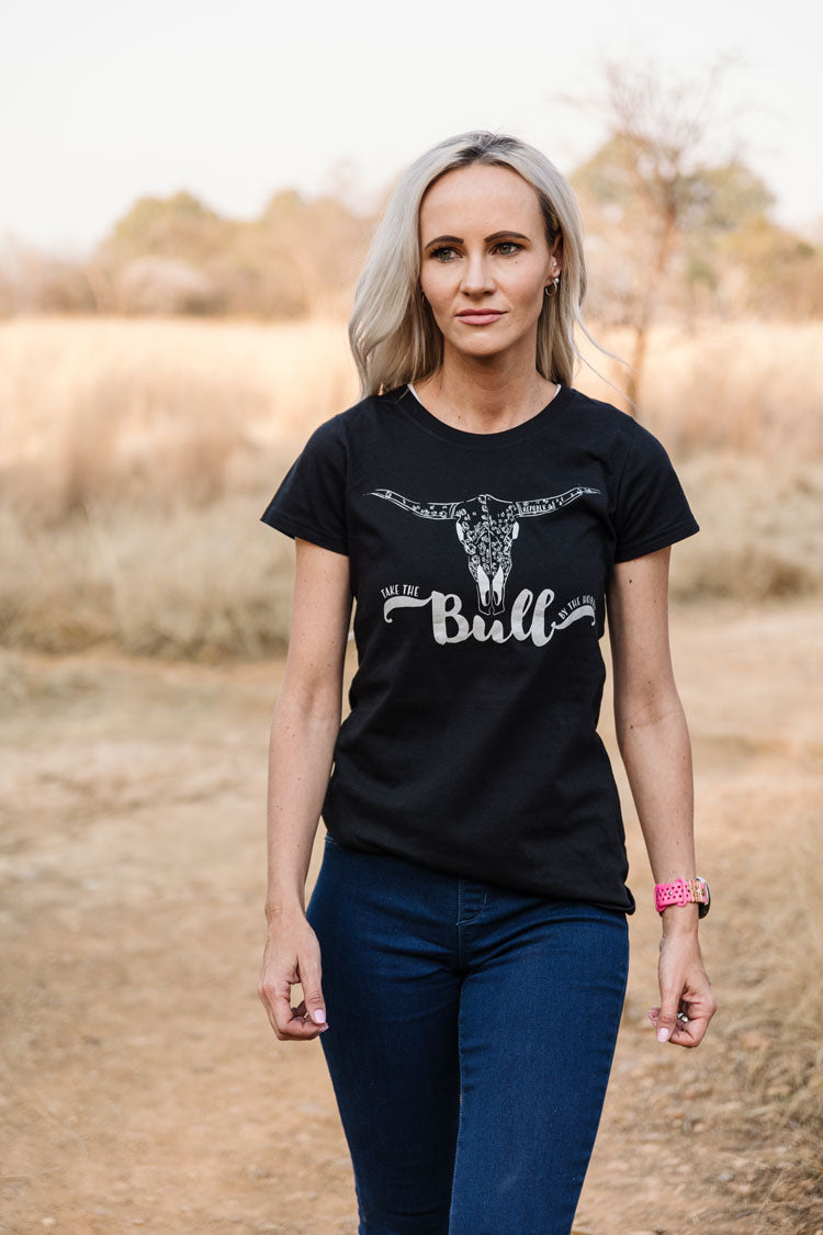 Take The Bull By The Horns T-shirt - Silver